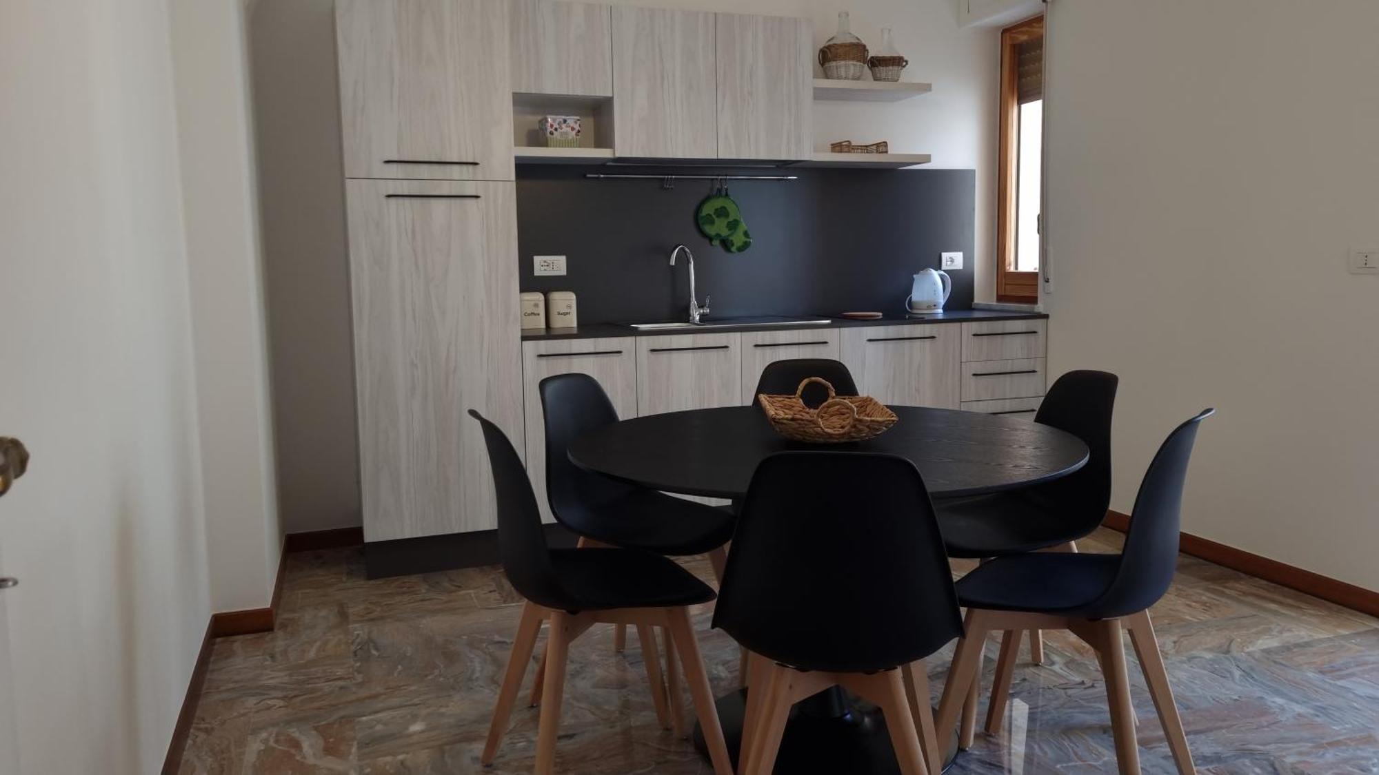 Guest House Da Gino Alberobello Bagian luar foto
